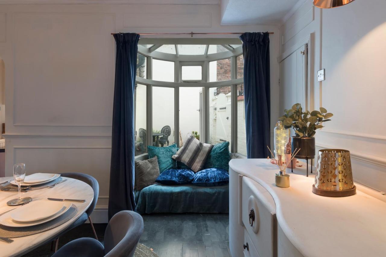 In The Heart Of Chester, Historical & Stylish Extérieur photo