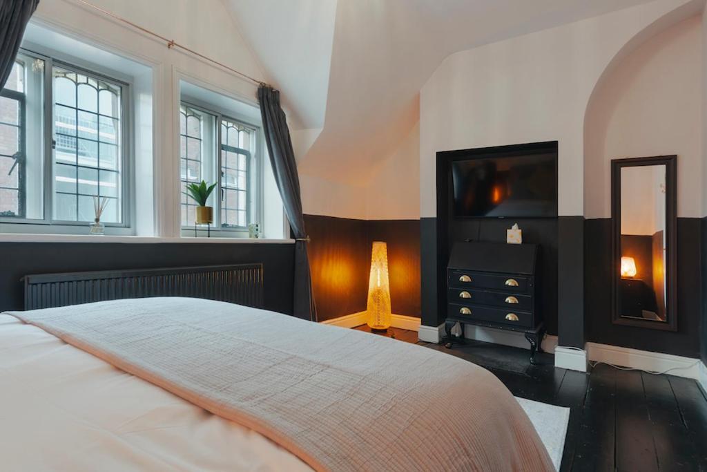 In The Heart Of Chester, Historical & Stylish Extérieur photo